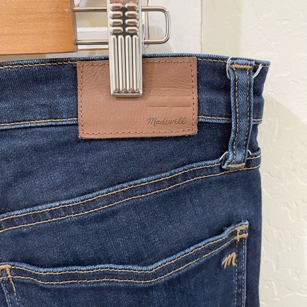 Madewell 9” midrise skinny Dark Denim Size 29 Tall - Picture 4 of 6
